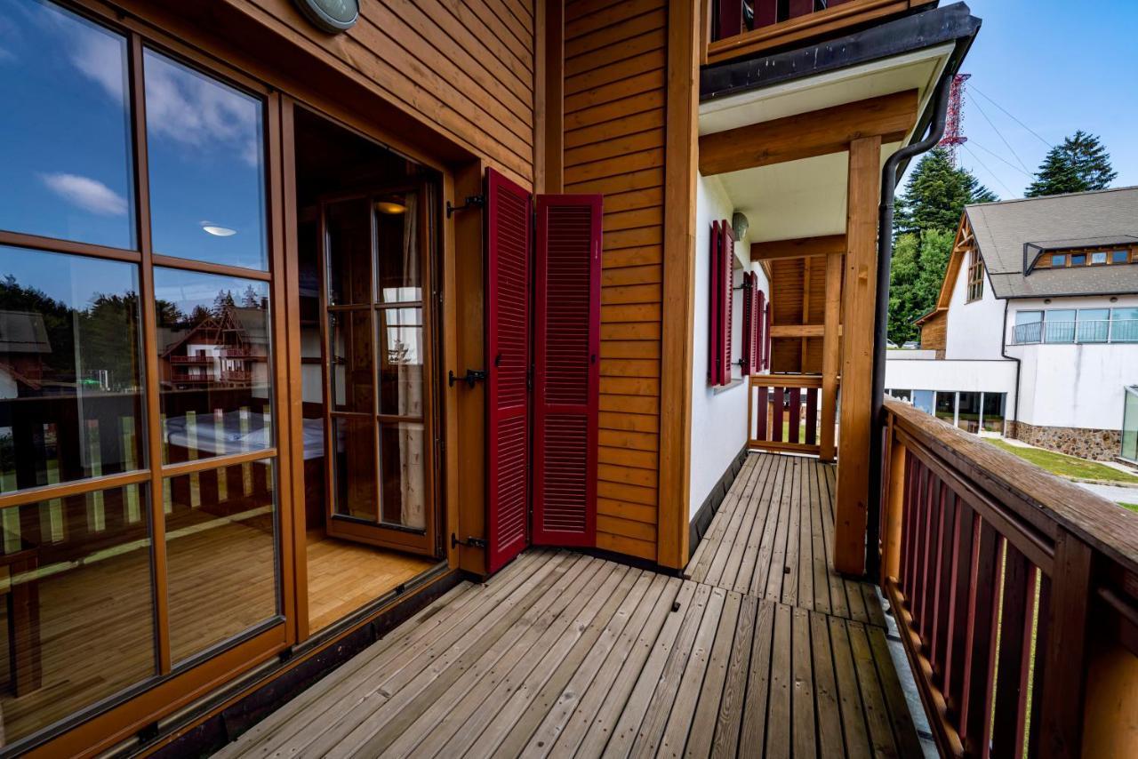 Pohorje Village Wellbeing Resort - Forest Apartments Videc Hočko Pohorje Kültér fotó