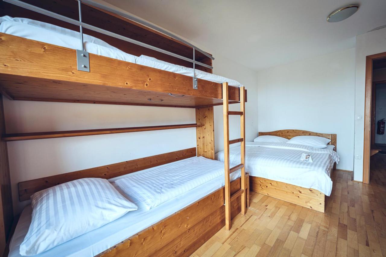 Pohorje Village Wellbeing Resort - Forest Apartments Videc Hočko Pohorje Kültér fotó