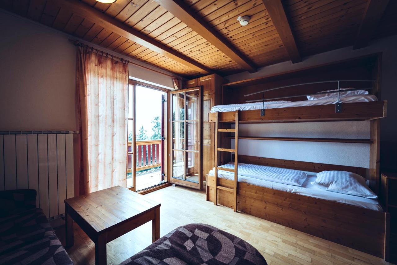 Pohorje Village Wellbeing Resort - Forest Apartments Videc Hočko Pohorje Kültér fotó