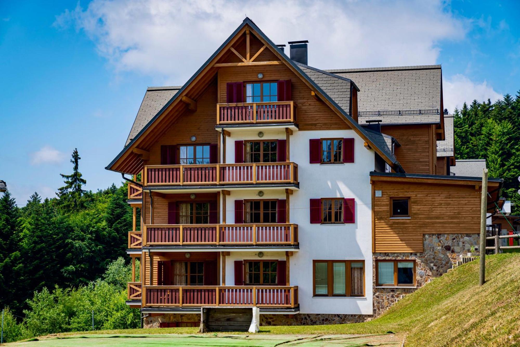 Pohorje Village Wellbeing Resort - Forest Apartments Videc Hočko Pohorje Kültér fotó